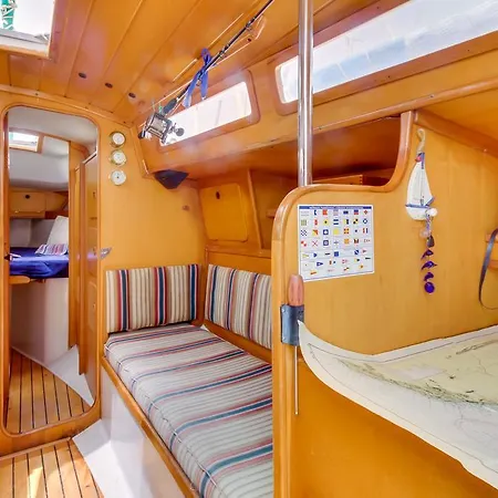 Botel Velero Golf Del Sur San Miguel de Abona